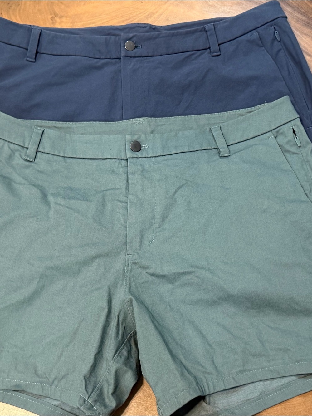 Lululemon men’s shorts - 2 pair lot size 38